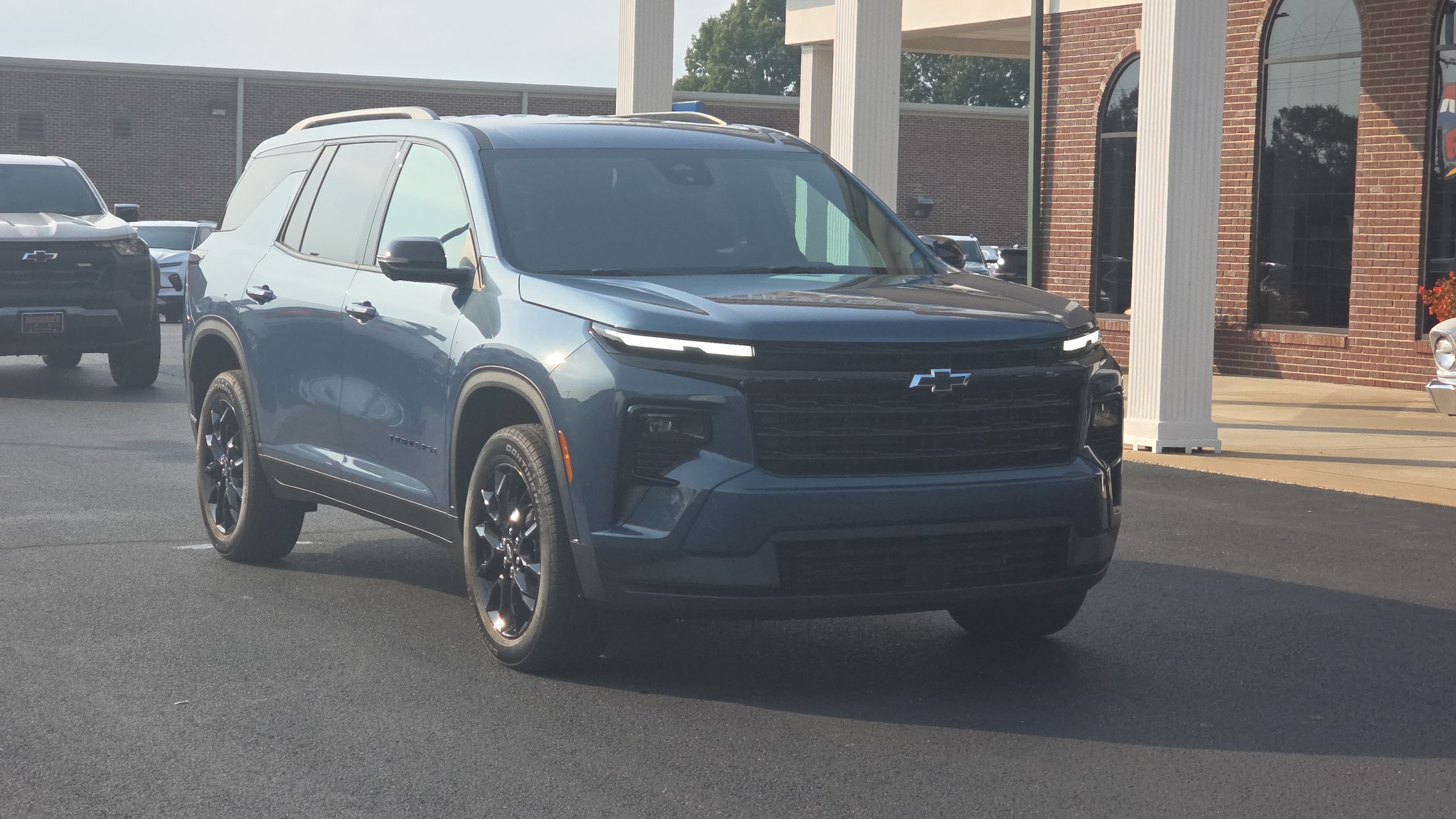 2026 Chevrolet Traverse LT's photo