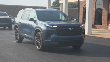 2026 Chevrolet Traverse LT SUV