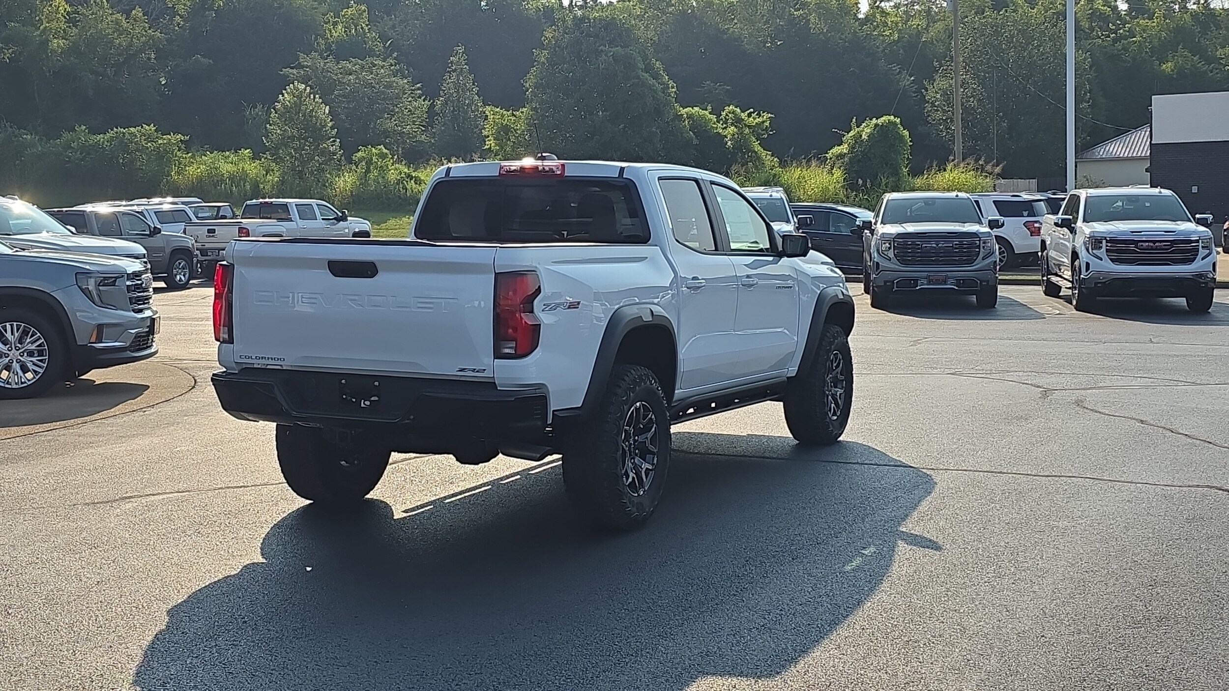2026 Chevrolet Colorado ZR2 photo 3