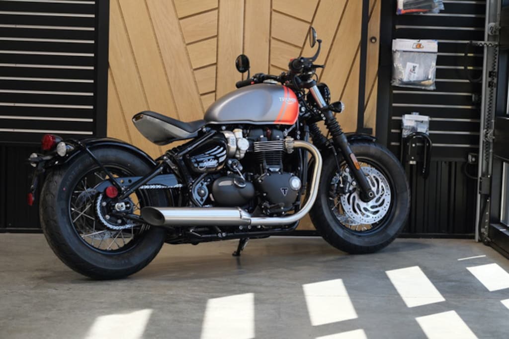 New 2025 Triumph Bobber Matte Graphite / Matte Baja Orange Matt Graphitematt Baja Orange MotorCycle