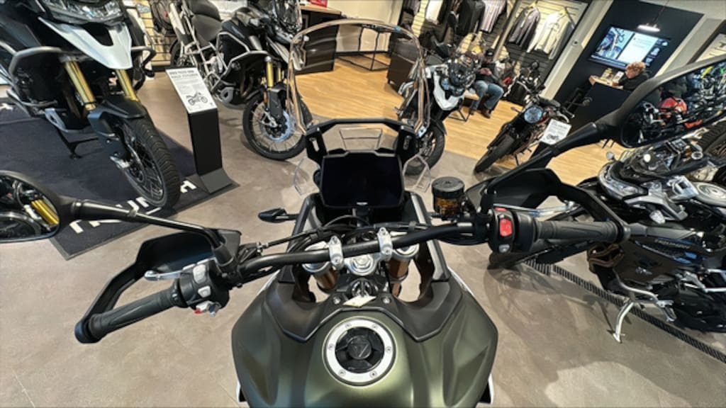New 2025 Triumph Tiger 900 Rally Pro Matte Khaki Green / Matte Phan Rally PRO ASH Greyintense Orange MotorCycle
