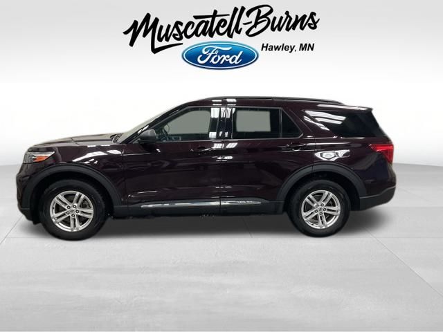 2023 Ford Explorer XLT photo 3