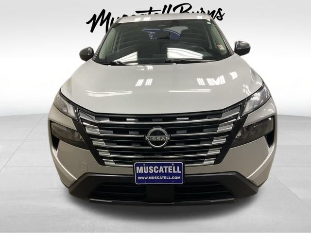 Used 2024 Nissan Rogue S with VIN 5N1BT3AB6RC679894 for sale in Hawley, Minnesota
