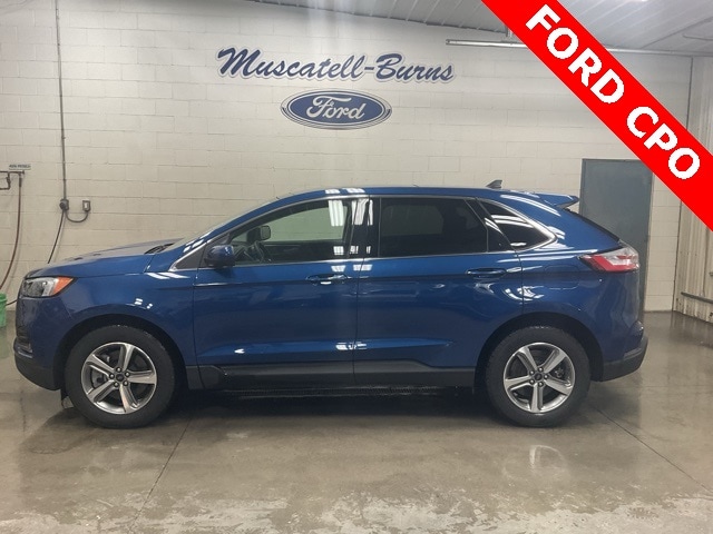 2023 Ford Edge SEL photo 3