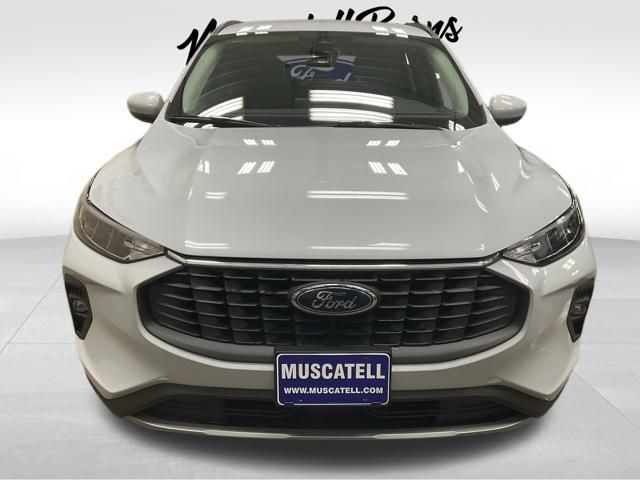 2026 Ford Escape Plug-In Hybrid Base photo 2