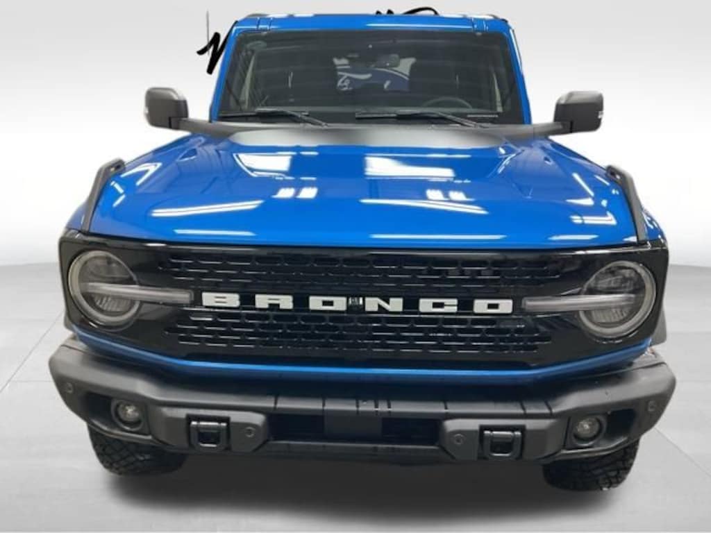 New 2025 Ford Bronco Badlands SUV