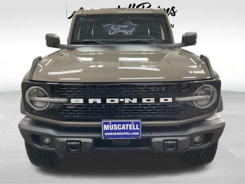 New 2025 Ford Bronco Badlands SUV