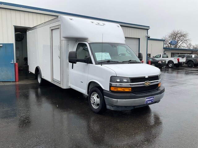Used 2022 Chevrolet Express Cutaway  with VIN 1HA3GTC77NN005219 for sale in Hawley, Minnesota