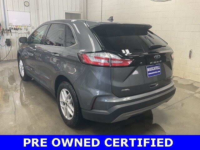 2023 Ford Edge SEL photo 3