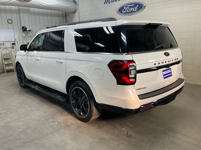 Used 2022 Ford Expedition Limited with VIN 1FMJK2AT3NEA40436 for sale in Hawley, Minnesota