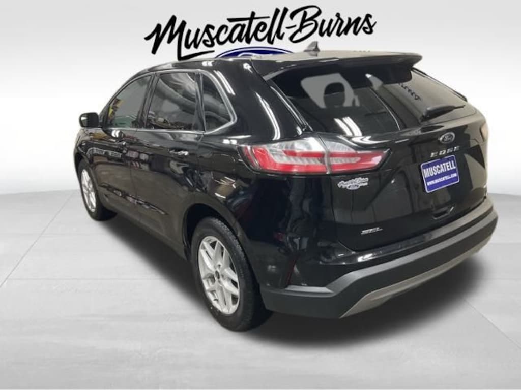 Used 2024 Ford Edge SEL SUV