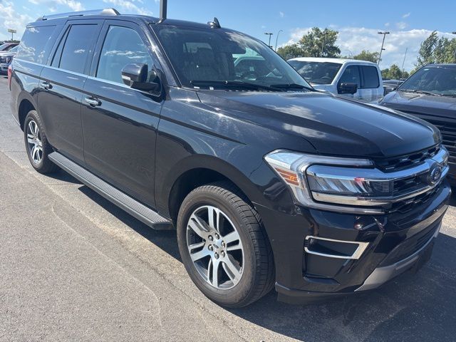2024 Ford Expedition MAX Limited photo 2