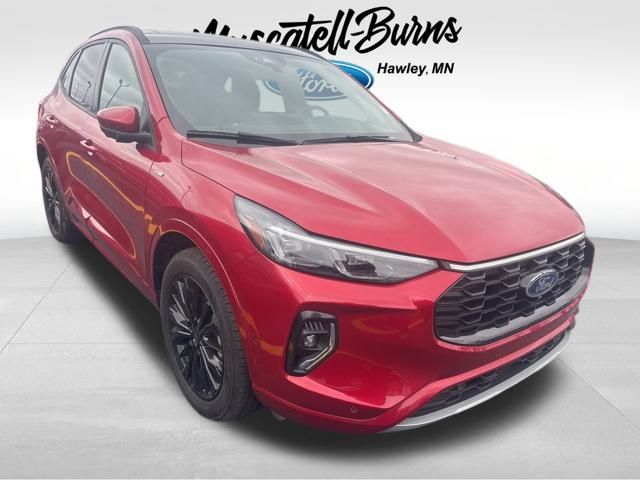 2023 Ford Escape ST-Line Elite photo 2