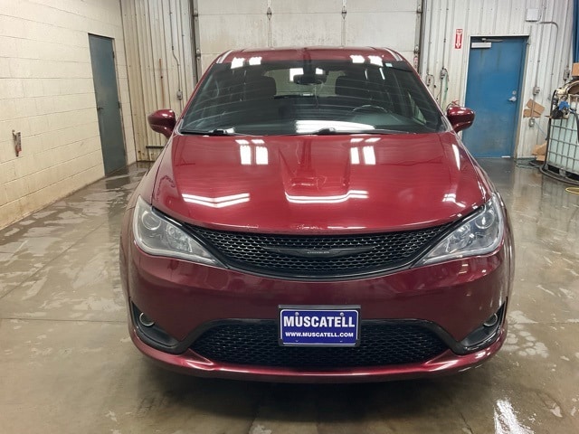 Used 2019 Chrysler Pacifica Touring Plus with VIN 2C4RC1FG7KR532315 for sale in Hawley, Minnesota