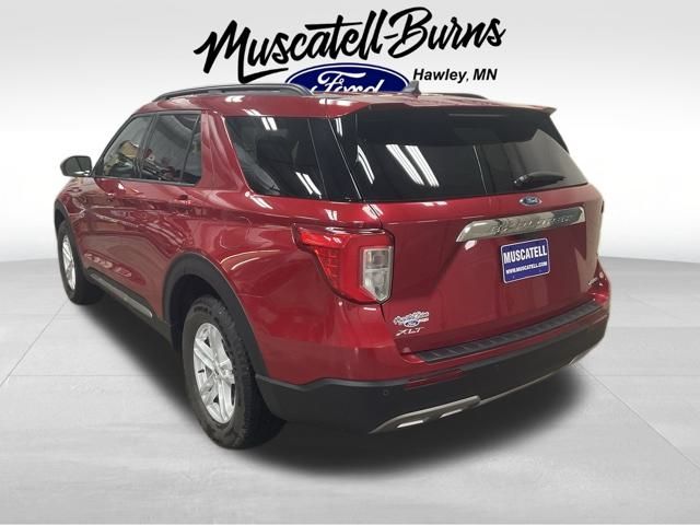2022 Ford Explorer XLT photo 2