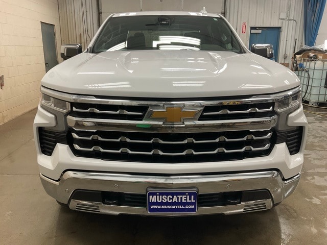 Used 2024 Chevrolet Silverado 1500 LTZ with VIN 1GCUDGED0RZ126345 for sale in Hawley, Minnesota