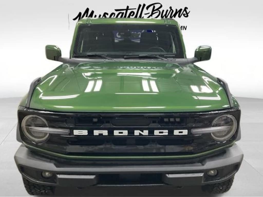 New 2025 Ford Bronco Outer Banks SUV