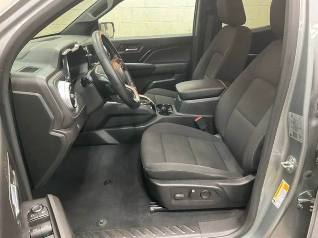 Used 2023 Chevrolet Colorado LT Truck