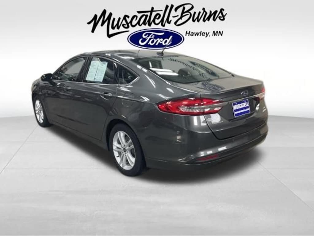 Used 2018 Ford Fusion SE Sedan