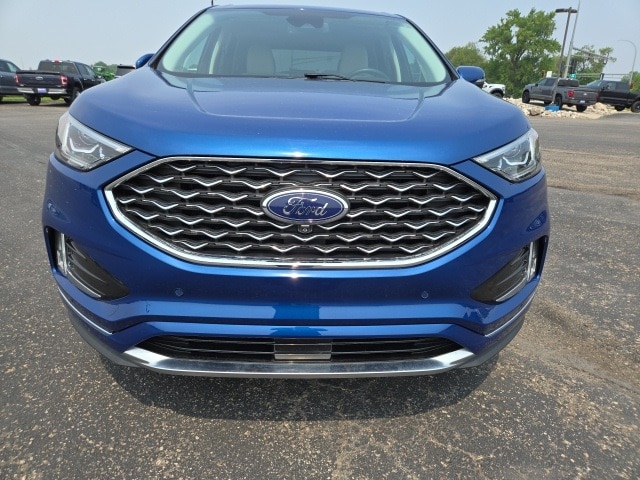 Used 2022 Ford Edge Titanium with VIN 2FMPK4K95NBA47666 for sale in Hawley, Minnesota