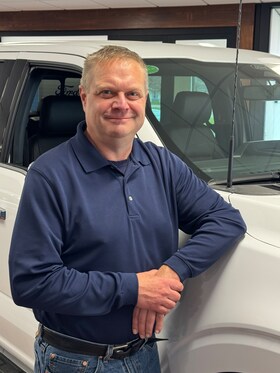 Staff member Scott Iverson from ID_274600a4eb55