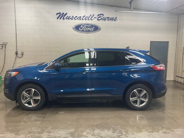 2023 Ford Edge SEL photo 4