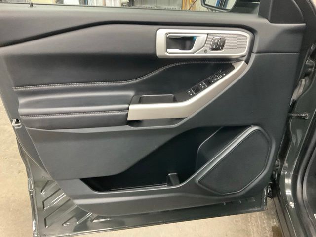 Used 2023 Ford Explorer Limited SUV
