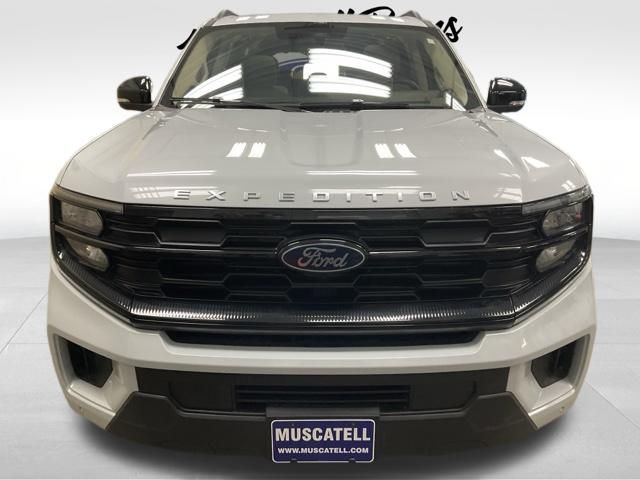 Used 2025 Ford Expedition Active with VIN 1FMJK1J84SEA34677 for sale in Hawley, Minnesota