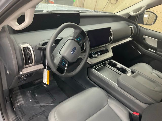 2026 Ford Expedition MAX Active - Photo 6