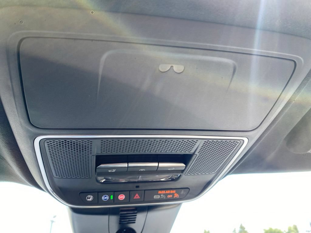 2026 GMC Acadia Denali Ultimate - Photo 20
