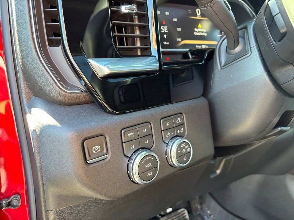 2026 GMC Sierra 3500HD SLT - Photo 16