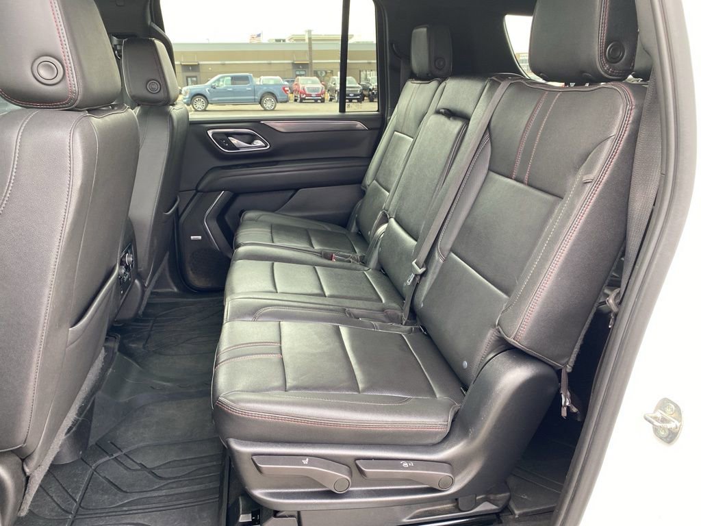 2023 Chevrolet Suburban RST - Photo 24