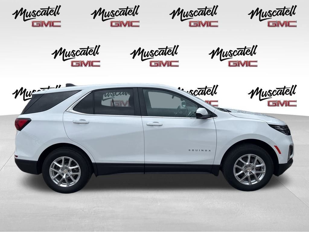 2024 Chevrolet Equinox LT photo 4