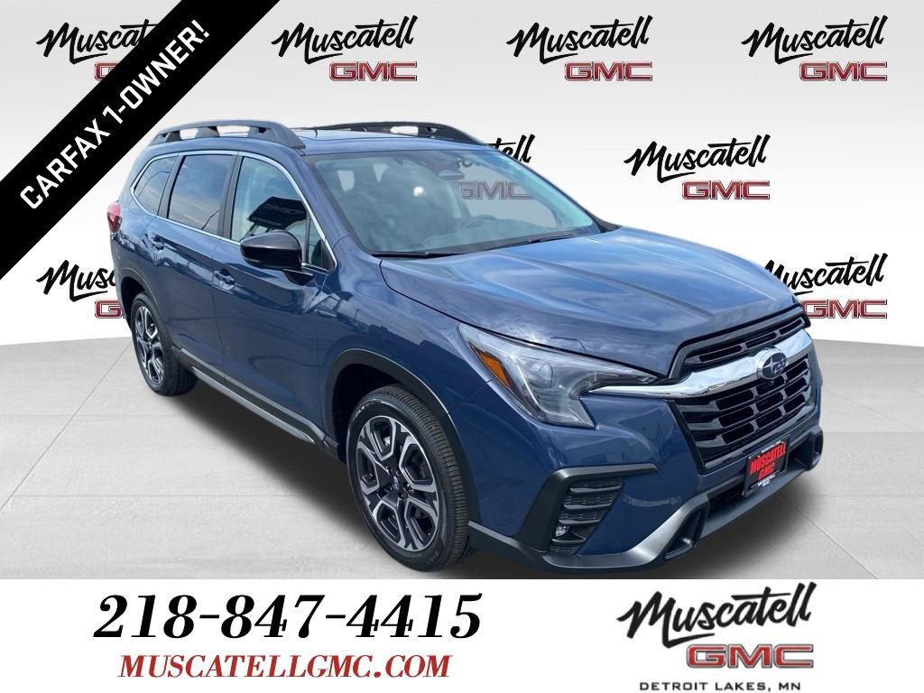 2025 Subaru Ascent Limited 7 Passenger's photo