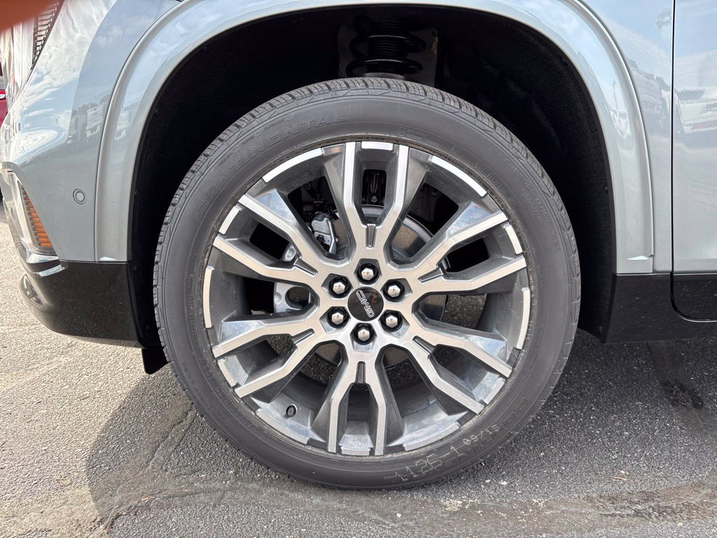 2027 GMC Acadia Denali Ultimate - Photo 10