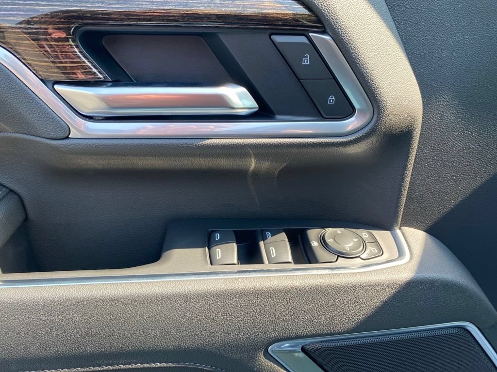 2026 GMC Sierra 3500HD SLE - Photo 10