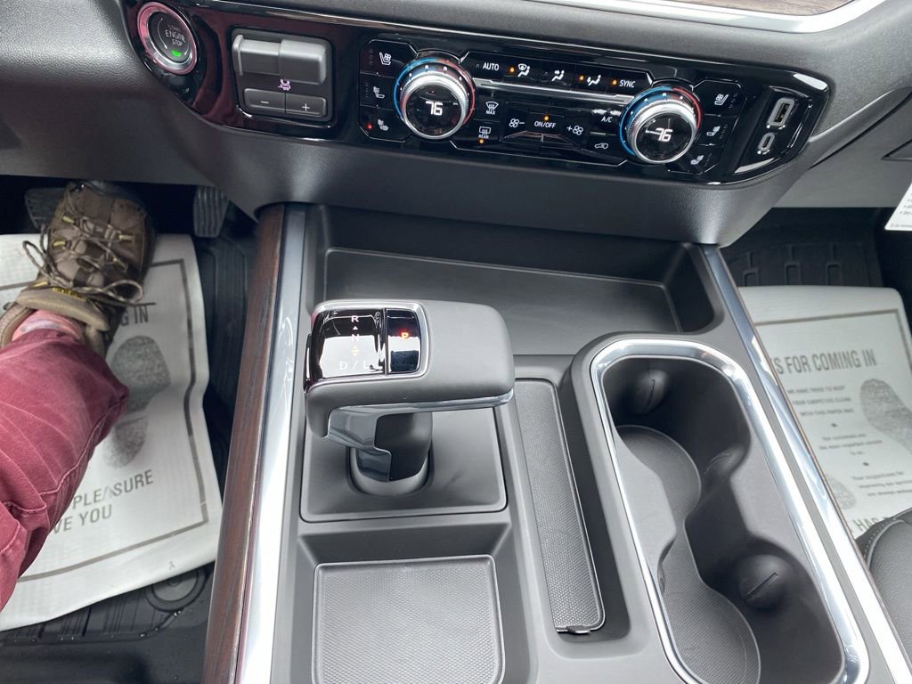 2026 GMC Sierra 1500 SLT - Photo 21