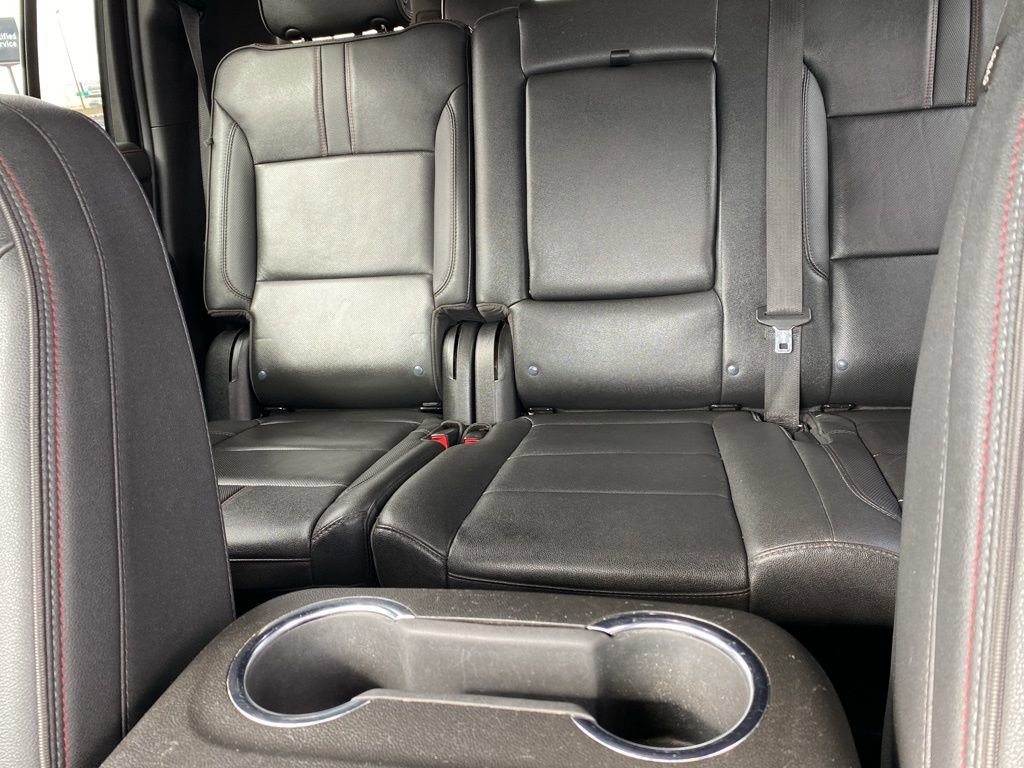 2023 Chevrolet Suburban RST - Photo 23