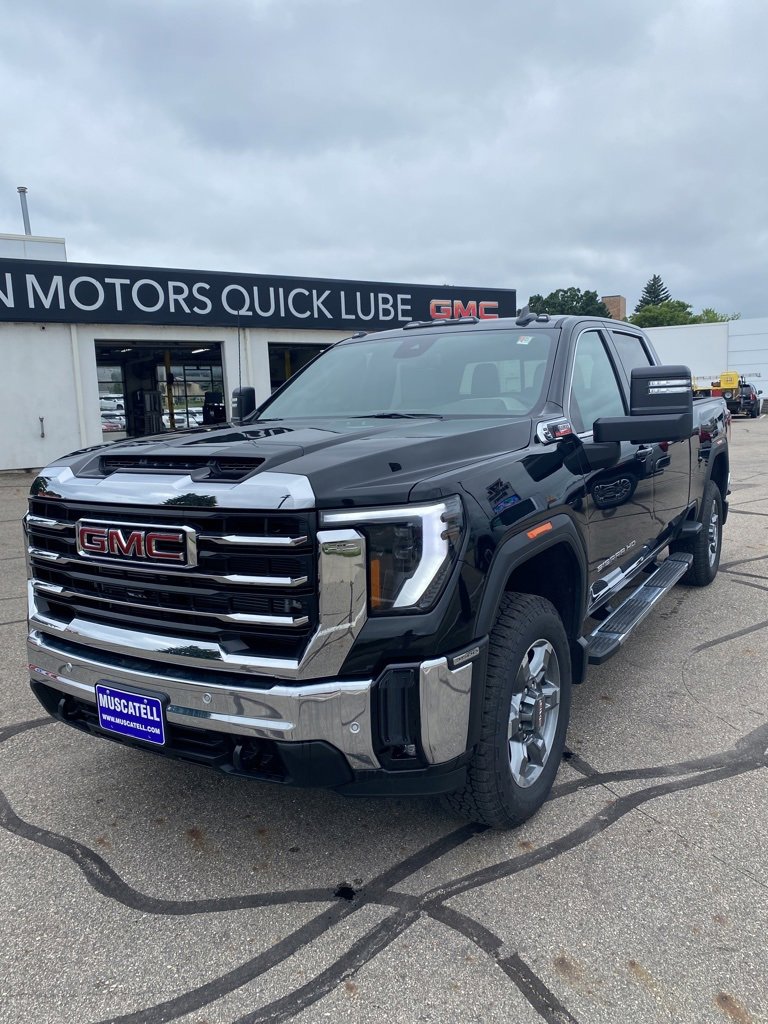 2025 Gmc Sierra 3500 HD SLE photo 2