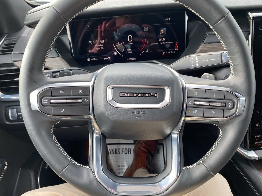2025 GMC Acadia Denali - Photo 16