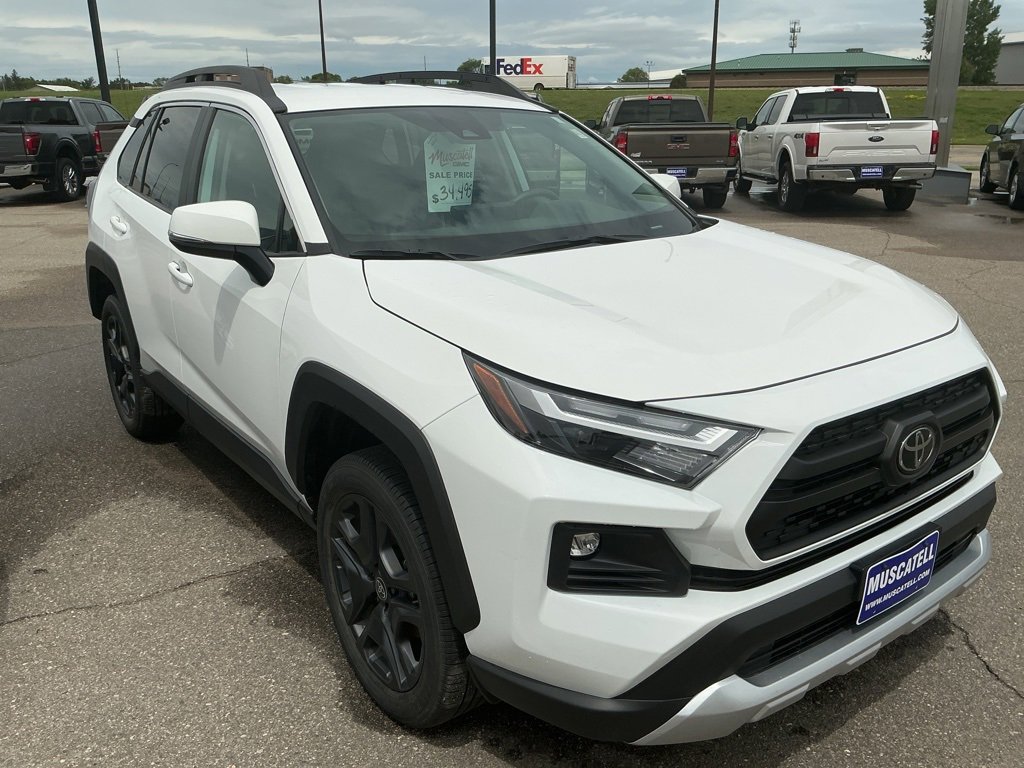 2024 Toyota RAV4 Adventure photo 3