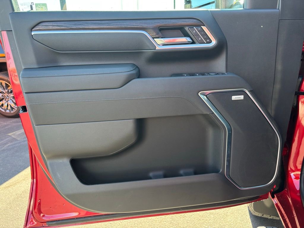 2026 GMC Sierra 3500HD SLT - Photo 9