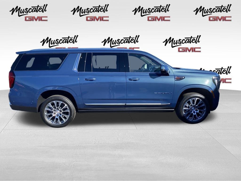 2026 GMC Yukon XL Denali - Photo 8