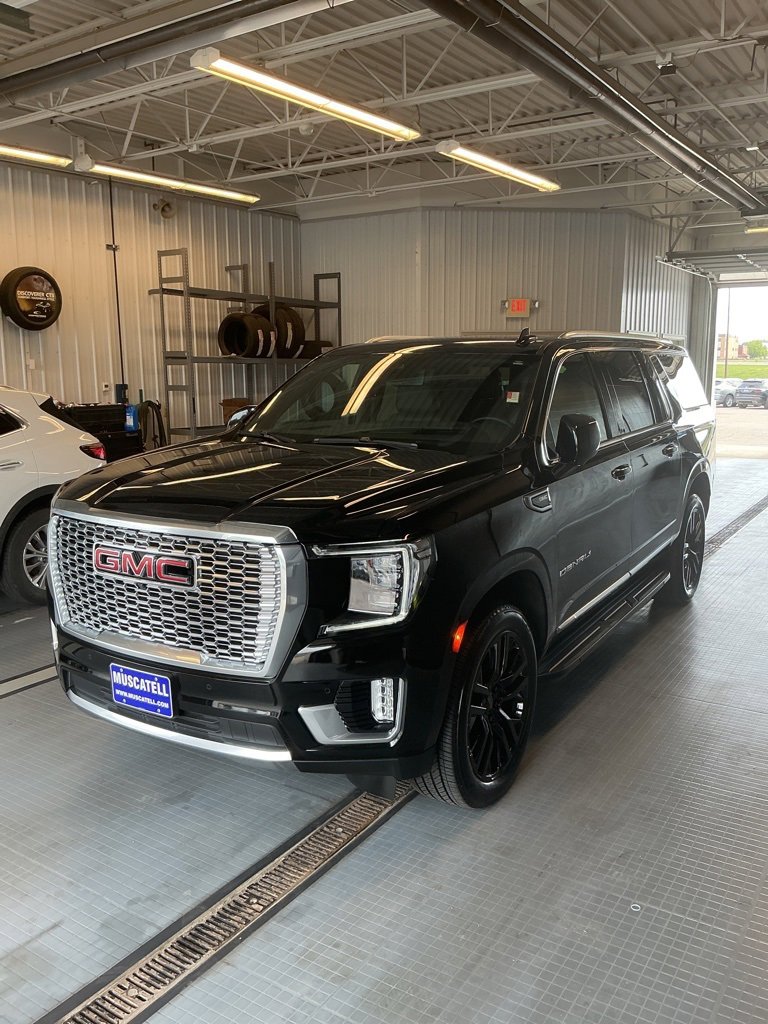 Used 2024 GMC Yukon XL Denali with VIN 1GKS2JKL3RR323357 for sale in Moorhead, Minnesota