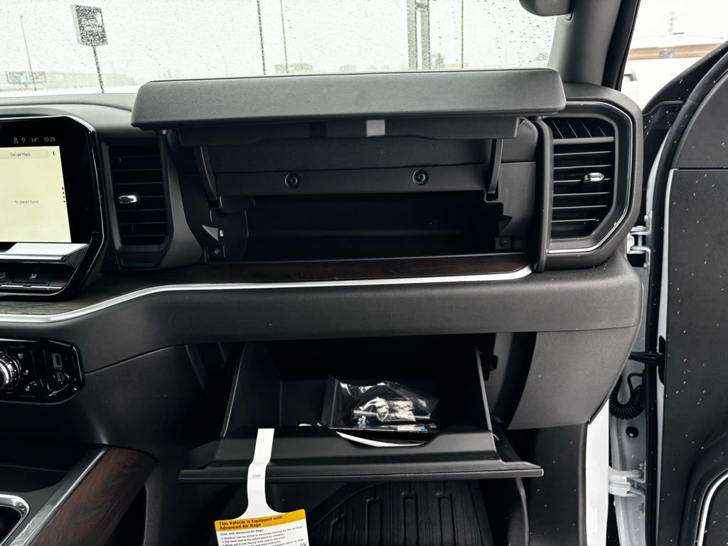 2026 GMC Sierra 1500 SLT - Photo 11