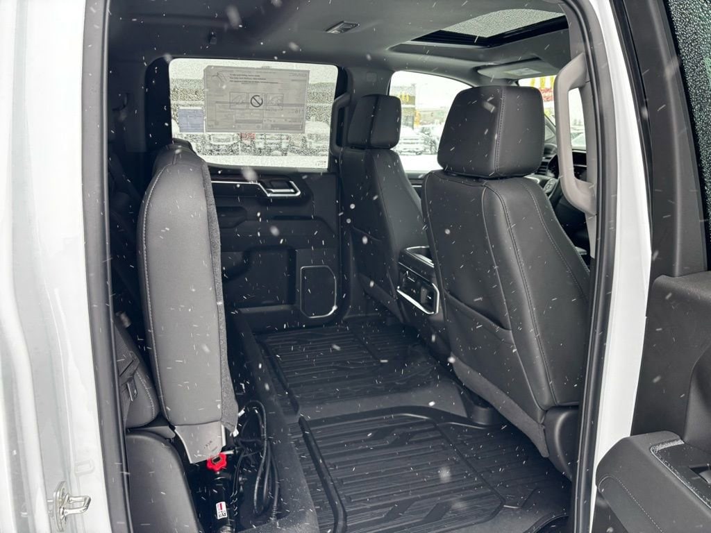 2026 GMC Sierra 1500 SLT - Photo 29