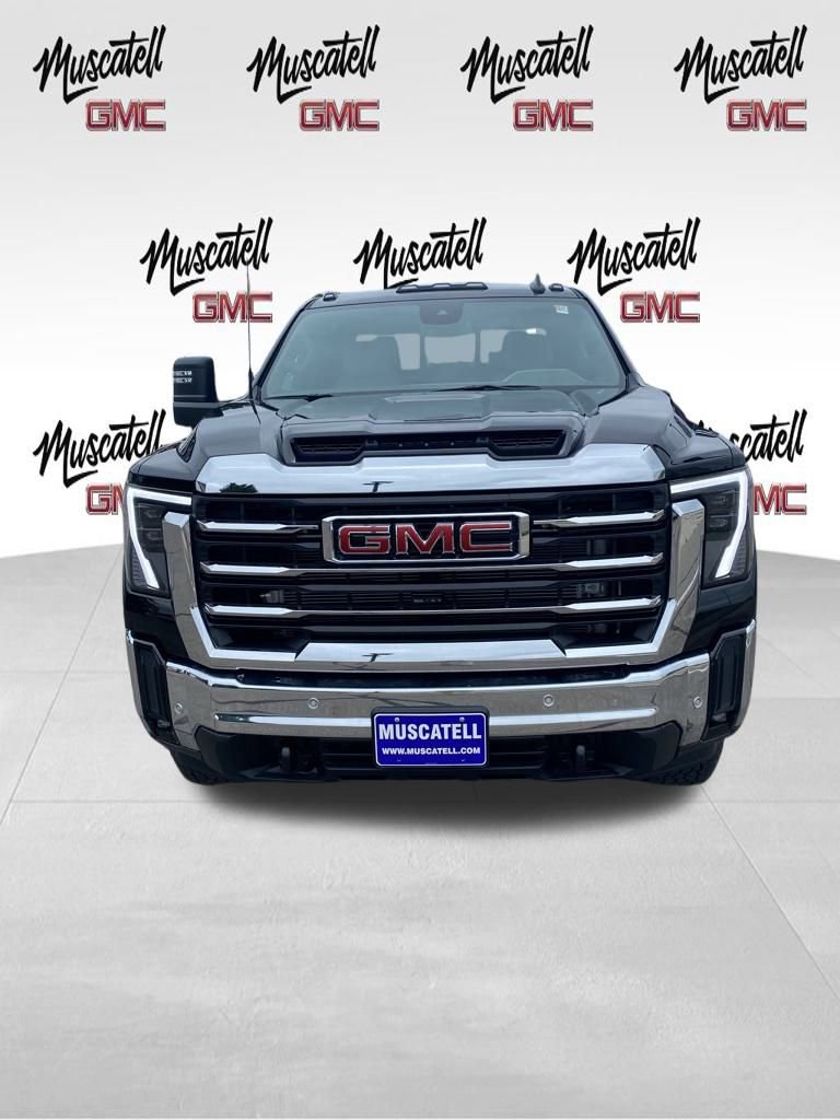 2025 Gmc Sierra 3500 HD SLE photo 3