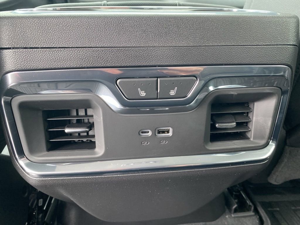 2026 GMC Sierra 1500 SLT - Photo 28