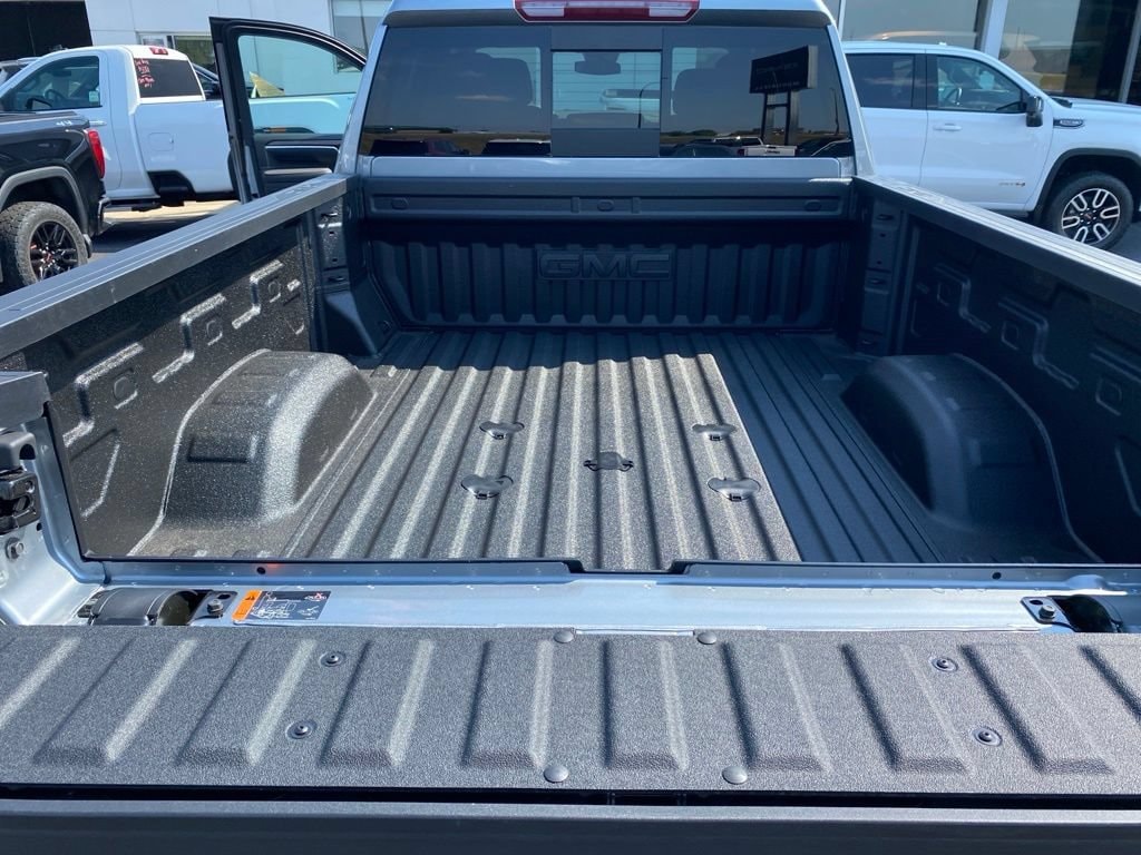 2026 GMC Sierra 3500HD SLE - Photo 24