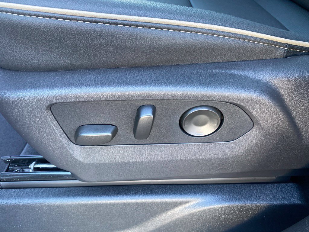 2026 GMC Yukon Elevation - Photo 11